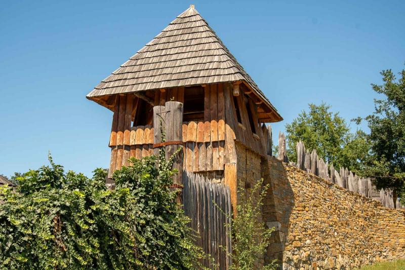 Archeo skanzen Modrá